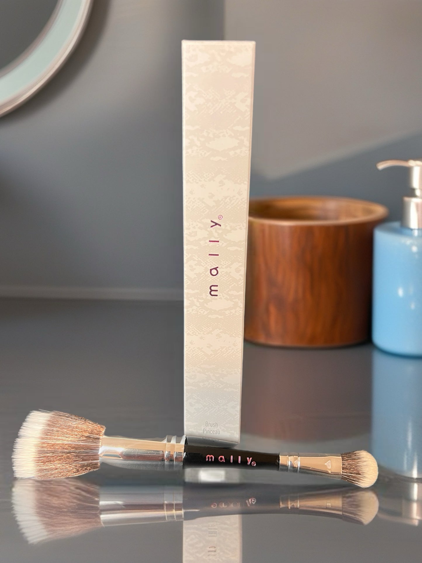 Malley makeup brush