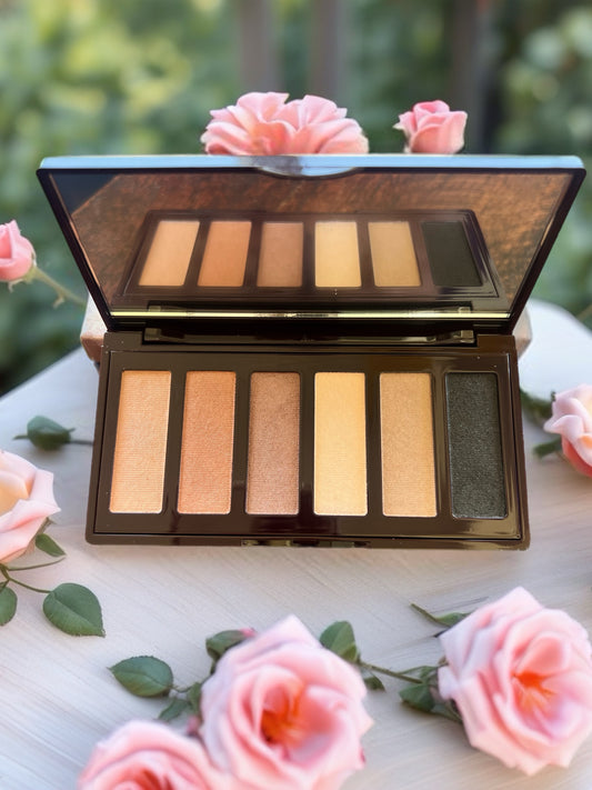 Charlotte Tilbury The Super Nudes Eye Shadow palette