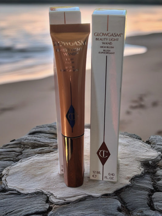 Charlotte Tilbury glowgasm.
