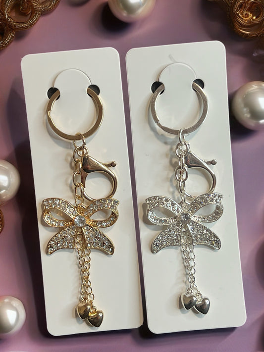 Bow w/ Hanging Hearts Keychain